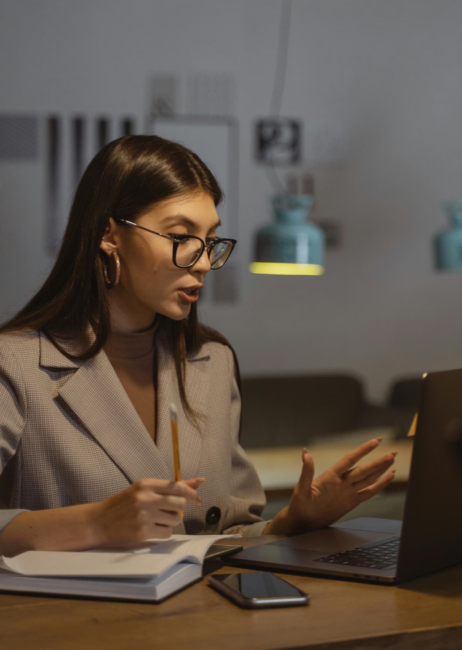 SMO Hero on a laptop